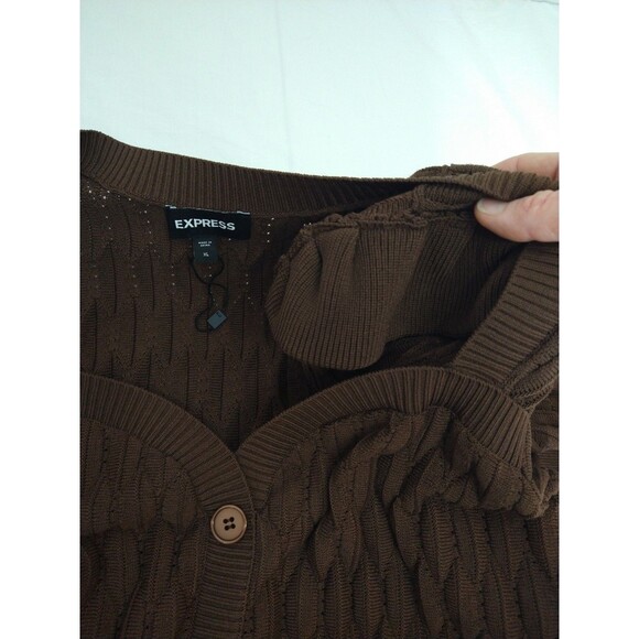 NWOT Express Sz XL Chocolate Brown Short Sleeve Button Up Sweater Puffy Quilted - Picture 5 of 10